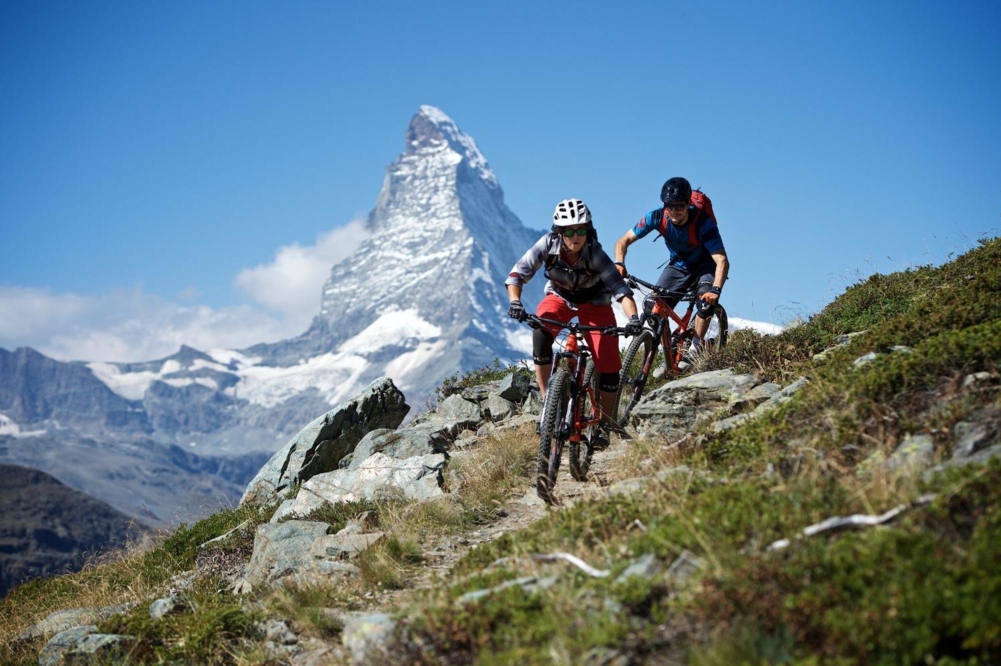 Basecamp Hotel Zermatt Exterior photo