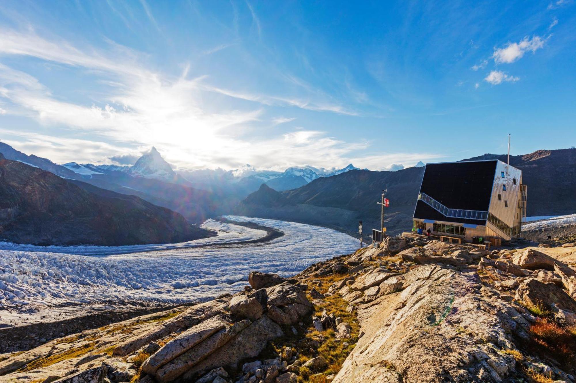 Basecamp Hotel Zermatt Exterior photo