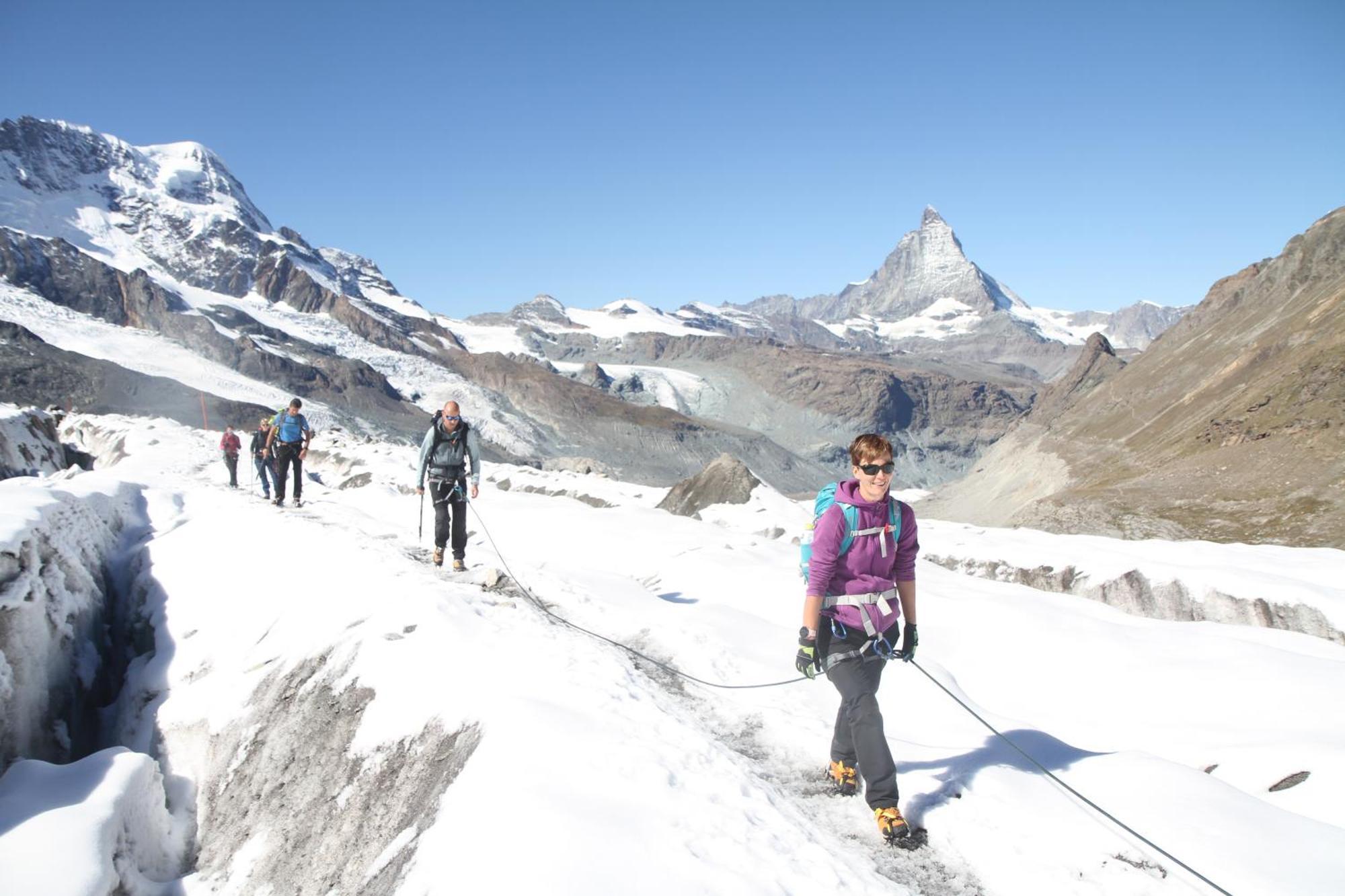 Basecamp Hotel Zermatt Exterior photo